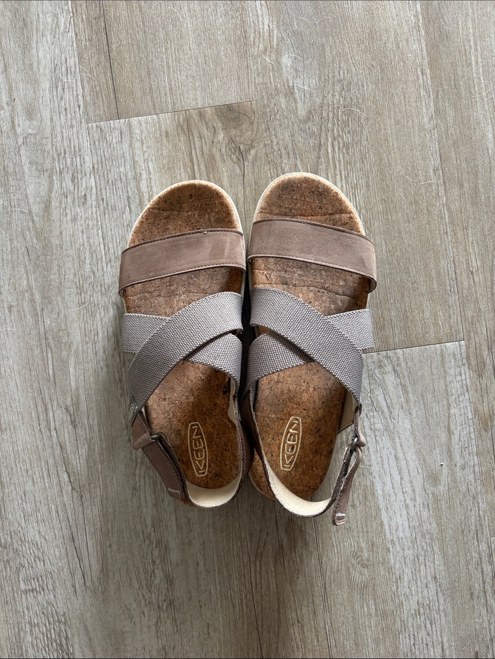 KEEN Women's Taupe Brown Crisscross Strap Sandals